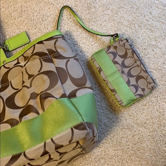 Coach Diaper Bag with matching wristlet - Picture 2 of 5